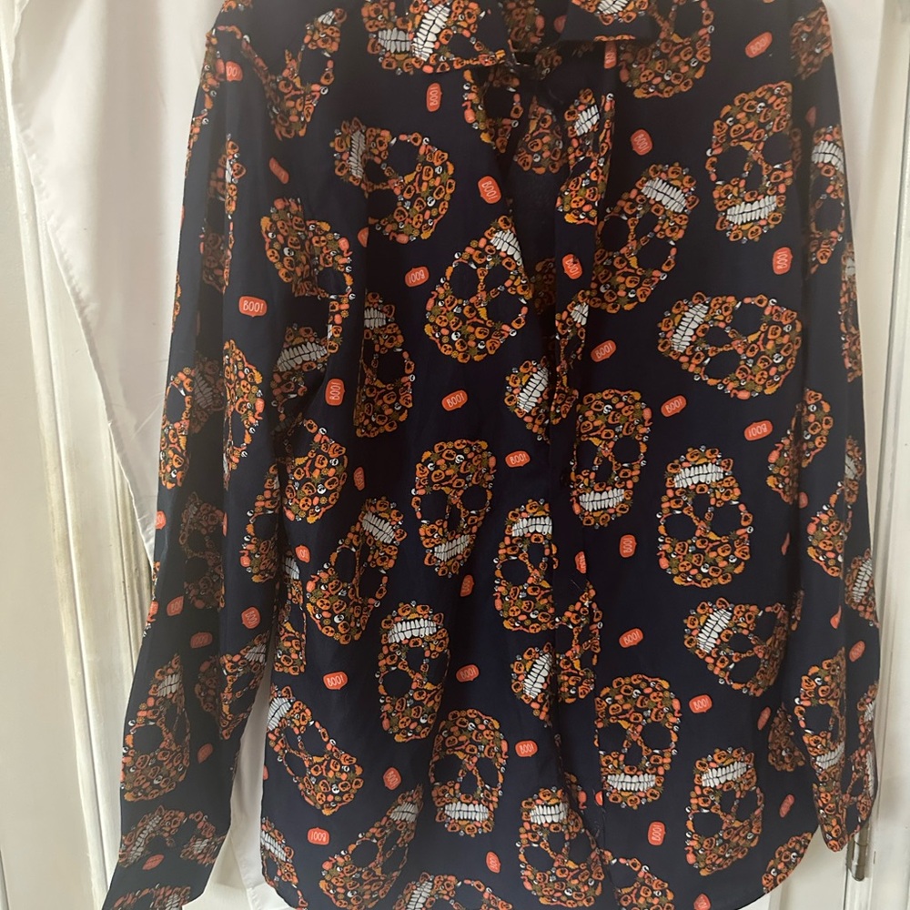 Men's Navy Skull Print Casual Button Down Shirt size large